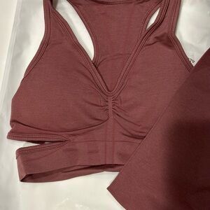 Alphalete Women's Rose Sports Bra and Leggings Set small New